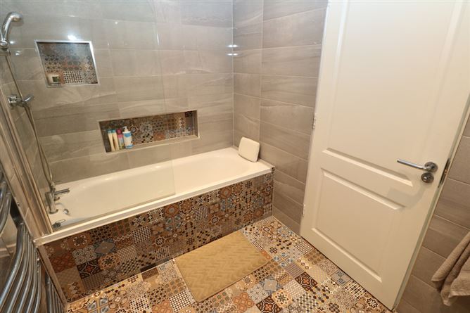 33 Cois na Mara, Bettystown, Meath