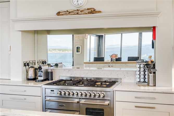 Cliffhouse &amp; Lodge,Vacation Rental in Donegal, Ireland