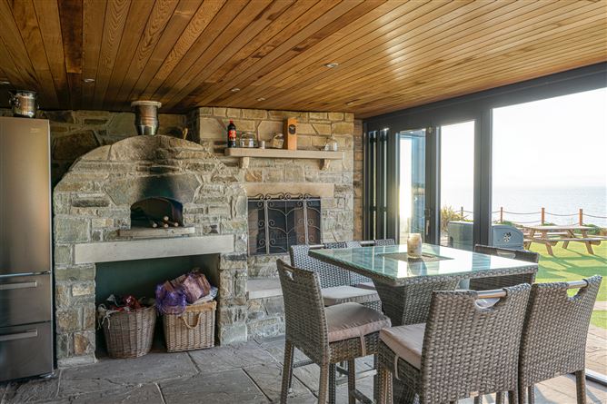 Cliffhouse &amp; Lodge,Vacation Rental in Donegal, Ireland