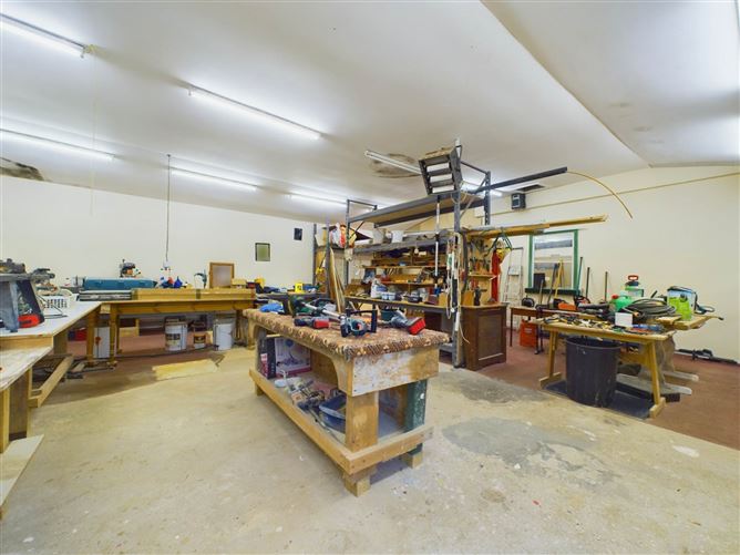 Dundonnel, Taughmaconnell, Co. Westmeath