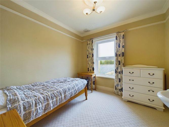 Dundonnel, Taughmaconnell, Co. Westmeath