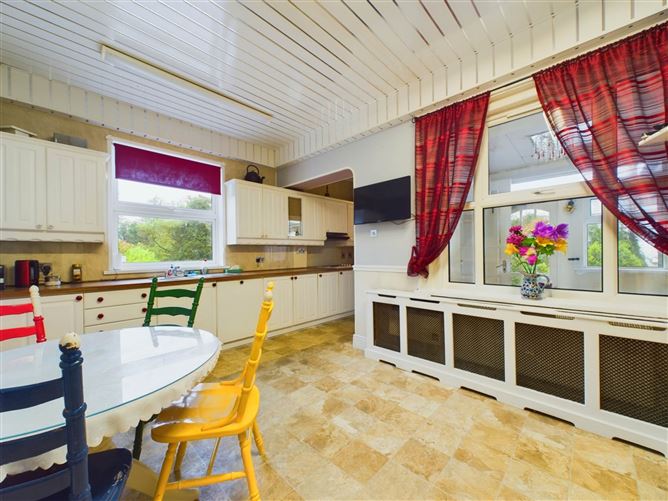 Dundonnel, Taughmaconnell, Co. Westmeath