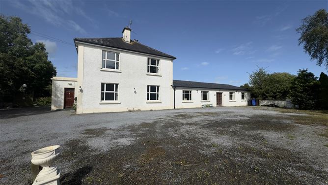 Dundonnel, Taughmaconnell, Co. Westmeath