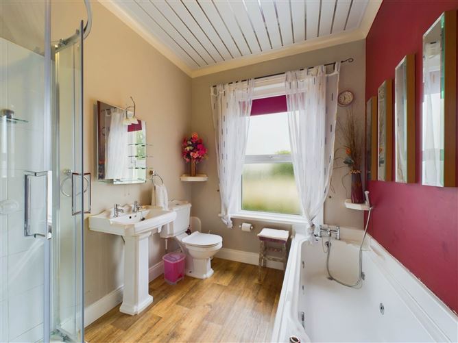 Dundonnel, Taughmaconnell, Co. Westmeath