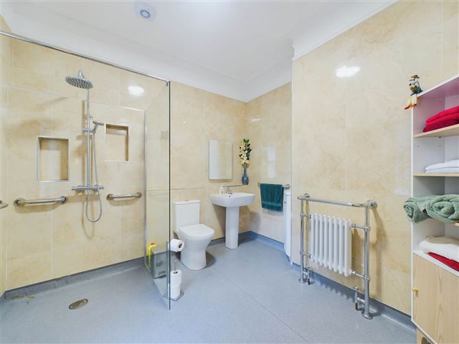 Dundonnel, Taughmaconnell, Co. Westmeath