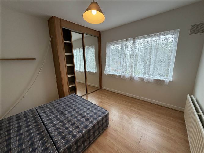 10 Derravarragh Road, Caherdavin Park, Limerick, County Limerick