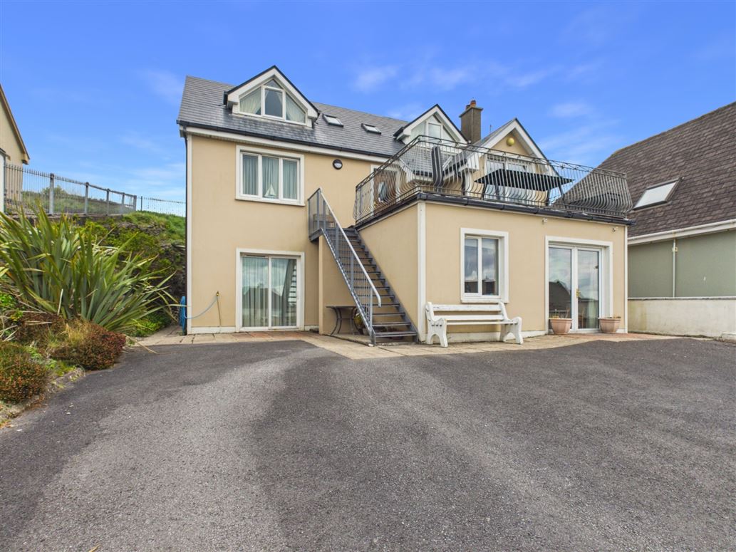 3 Castlefield, Kilkee, Co. Clare