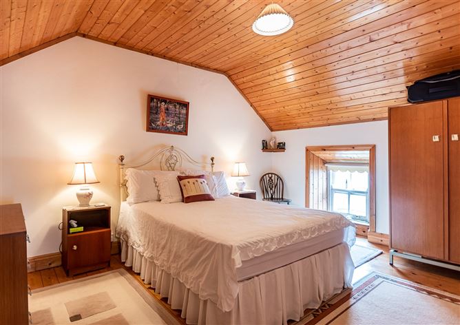5 Pier Cottages, Pier Road, Kenmare, Co. Kerry