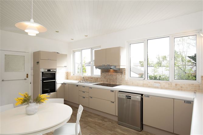 24 Avoca Road, Blackrock, Dublin