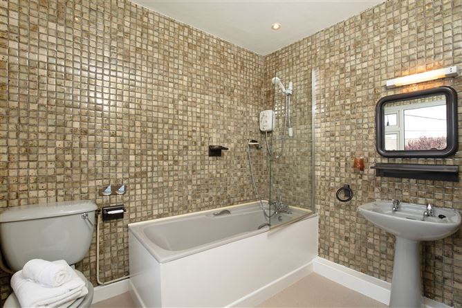 24 Avoca Road, Blackrock, Dublin