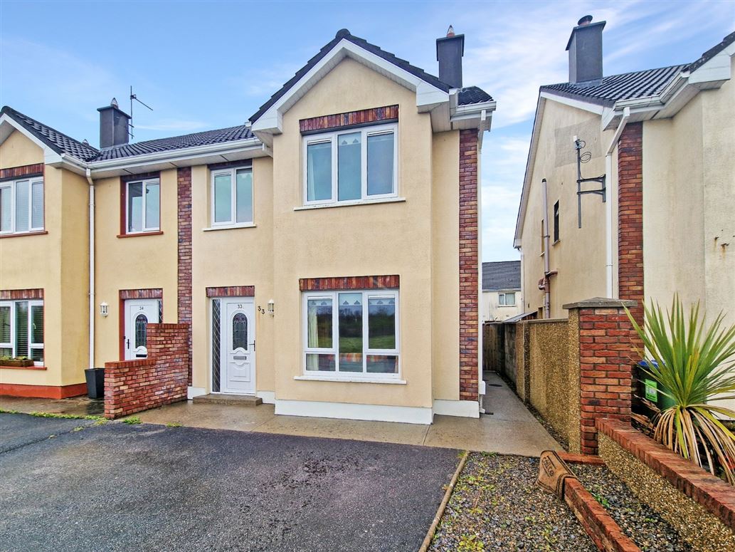 33 Fergus View, Cappahard, Ennis, Co. Clare DNG O'Sullivan Hurley 4696011 MyHome.ie