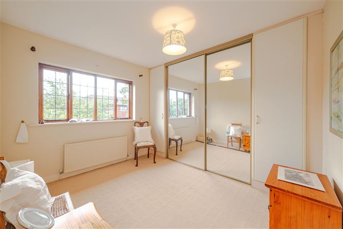 7 Foxrock Green, Foxrock, Dublin