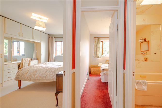 7 Foxrock Green, Foxrock, Dublin