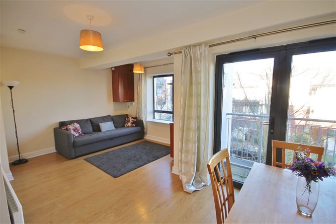 4 Rosse Court Way, Lucan, Co. Dublin
