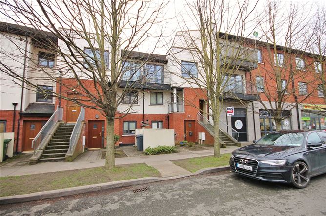 4 Rosse Court Way, Lucan, Co. Dublin