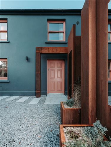 Wellington, 2A Wellington Road, Ballsbridge, Dublin 4