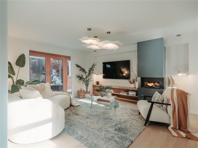 Wellington, 2A Wellington Road, Ballsbridge, Dublin 4