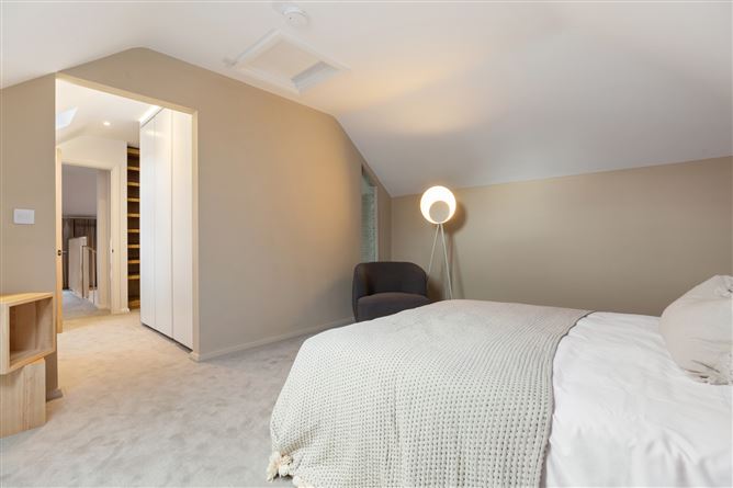 Wellington, 2A Wellington Road, Ballsbridge, Dublin 4