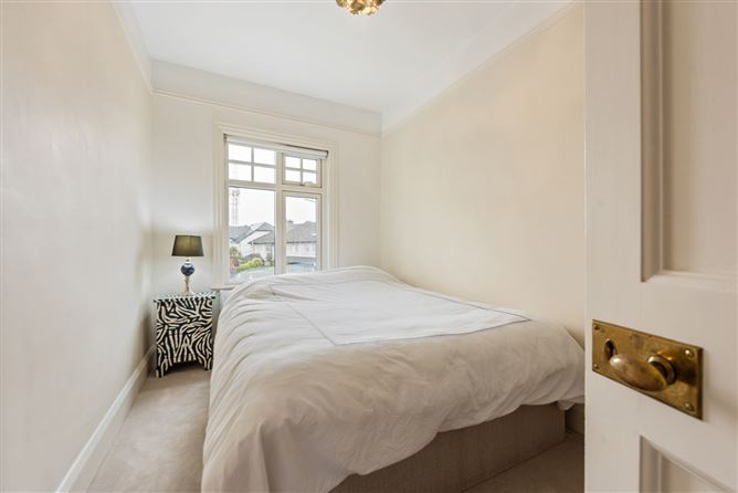 28 Butterfield Crescent, Rathfarnham, Dublin 14