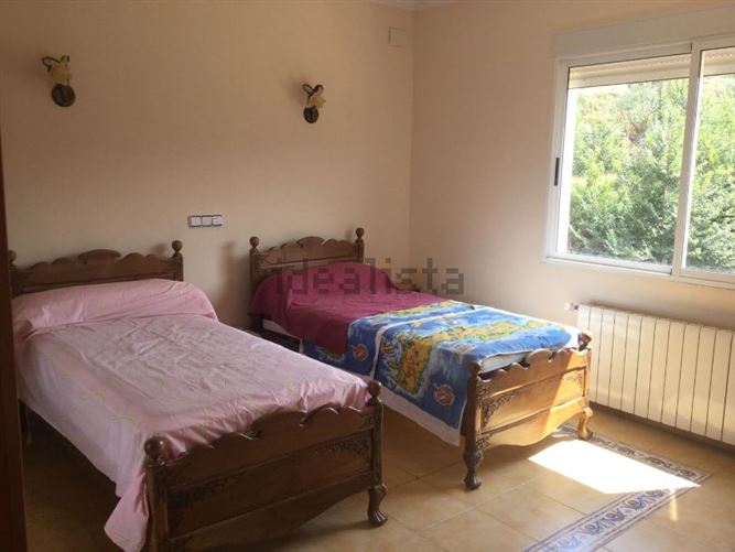 Private, Zarra, Valencian Community