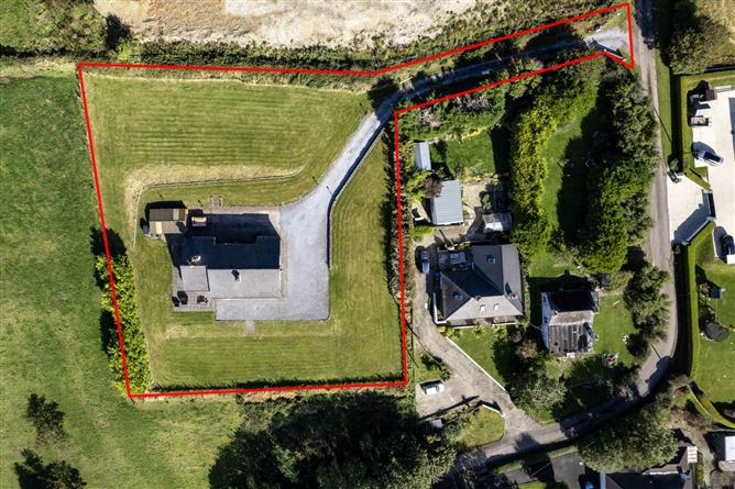 The White House, Kilkerran South, Ballinspittle, Kinsale, County Cork