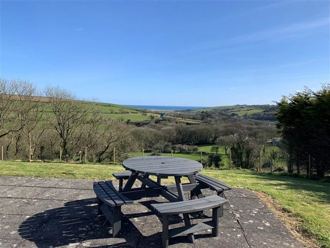 The White House, Kilkerran South, Ballinspittle, Kinsale, County Cork