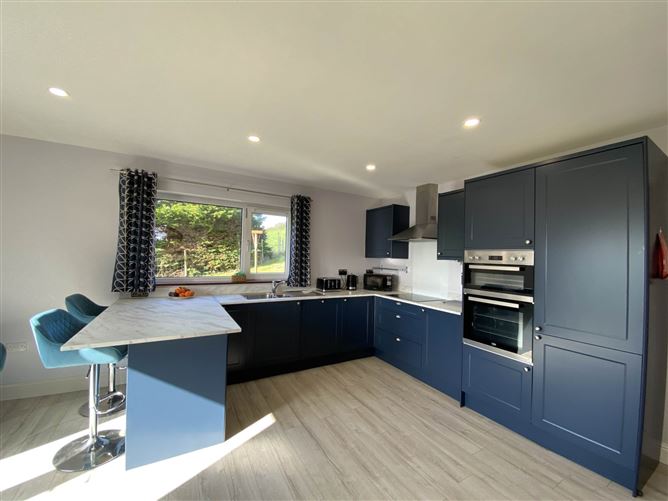 The White House, Kilkerran South, Ballinspittle, Kinsale, County Cork