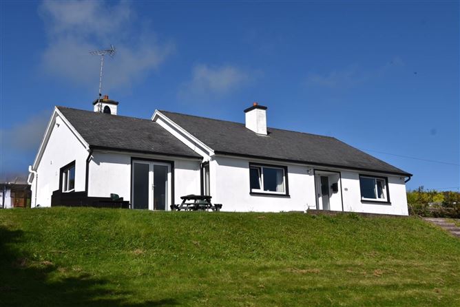 The White House, Kilkerran South, Ballinspittle, Kinsale, County Cork