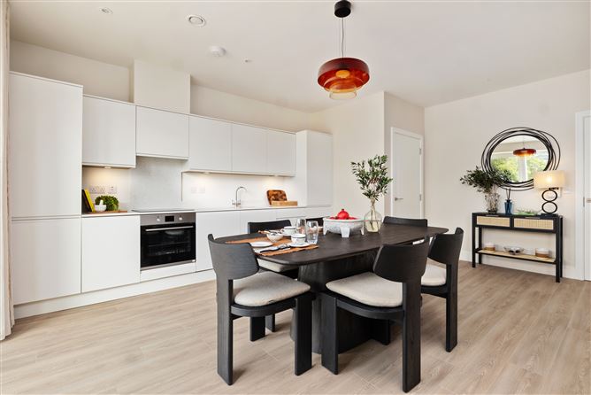 https://photos-a.propertyimages.ie/media/1/1/0/4951011/1b657dd6-21eb-44cc-9ffb-637090d14d68_l.jpg