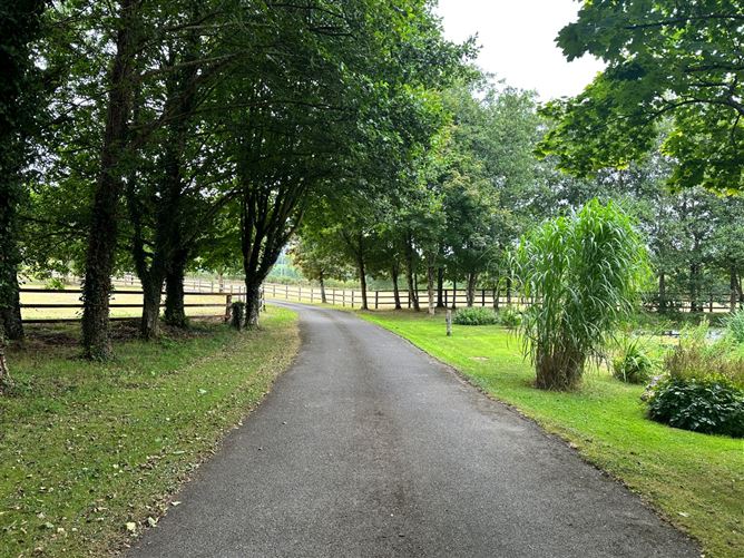 Maple Lodge, Kilcullen, Thomastown, Kilkenny