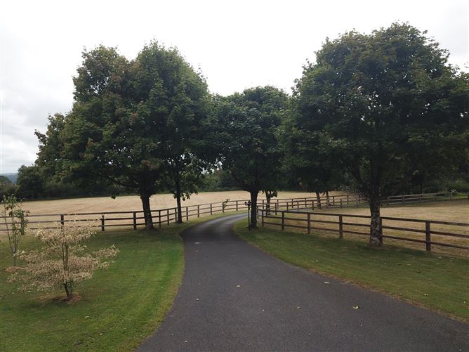 Maple Lodge, Kilcullen, Thomastown, Kilkenny