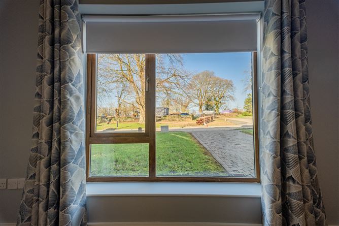 44 Ard Michael, Longford, Longford