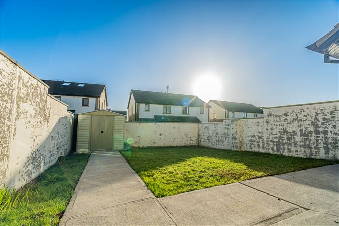 44 Ard Michael, Longford, Longford