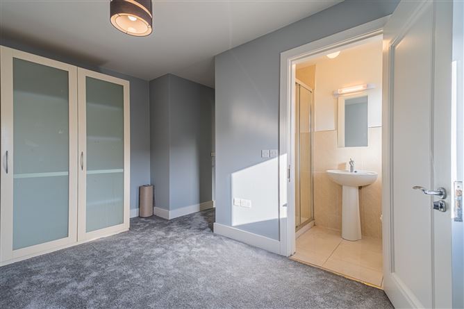 44 Ard Michael, Longford, Longford