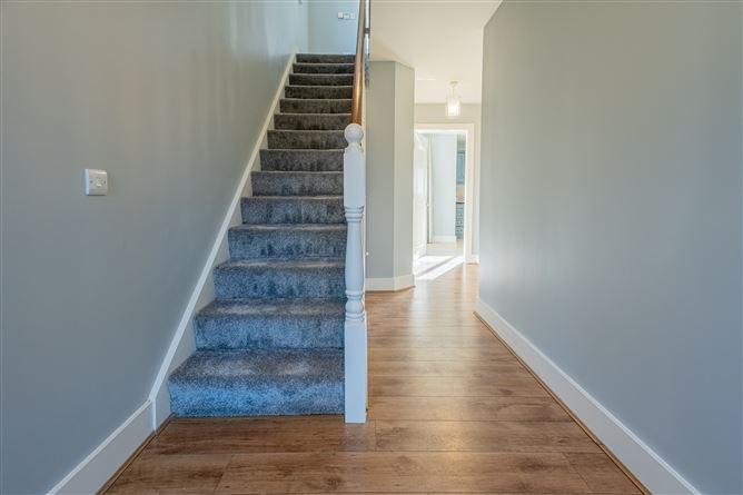 44 Ard Michael, Longford, Longford