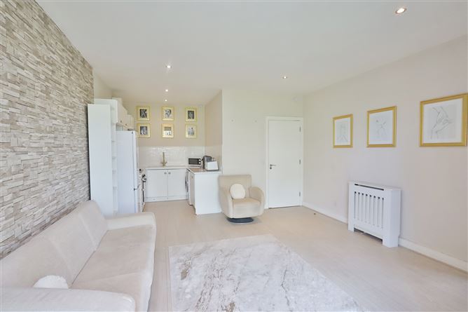 68 Ard Cluain, Main Street, Clonee, Meath