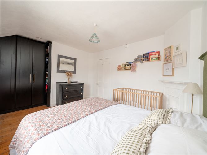 Photo 20 of 32 — 104 Kickham Road, Dublin 8, Co. Dublin