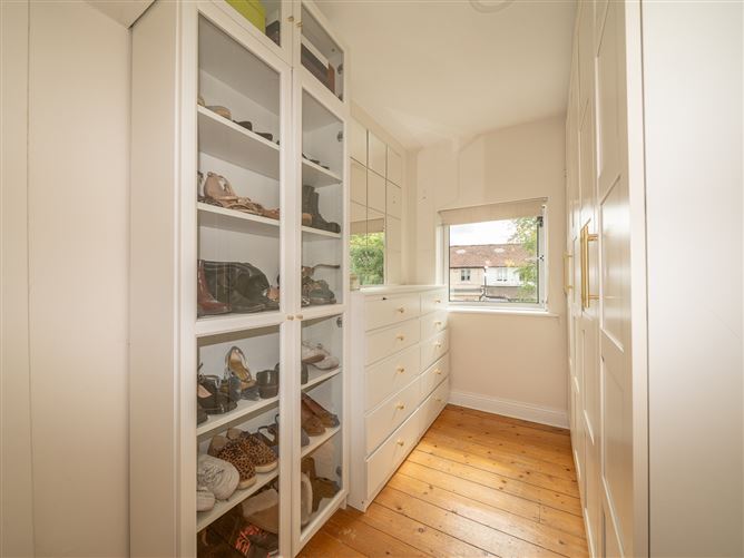 Photo 25 of 32 — 104 Kickham Road, Dublin 8, Co. Dublin