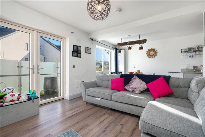 10 Drury Park, Saggart, Co. Dublin