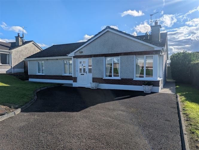 Photo 1 of 17 — 9 Derg Manor, Dromineer, Nenagh, Co. Tipperary