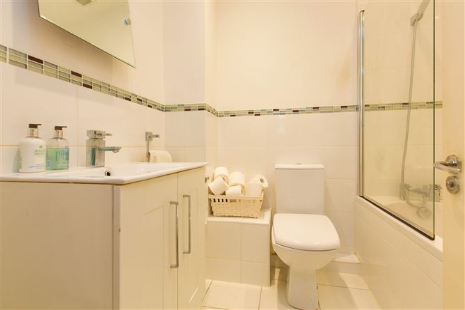 146 Seamount, Stillorgan Road, Booterstown, Co. Dublin