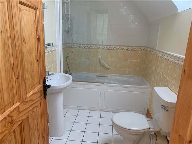 15 Grange Cove, Rosslare Strand, Wexford