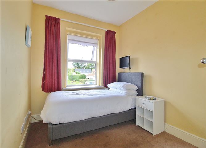265 Howth Road, Killester, Dublin 5.