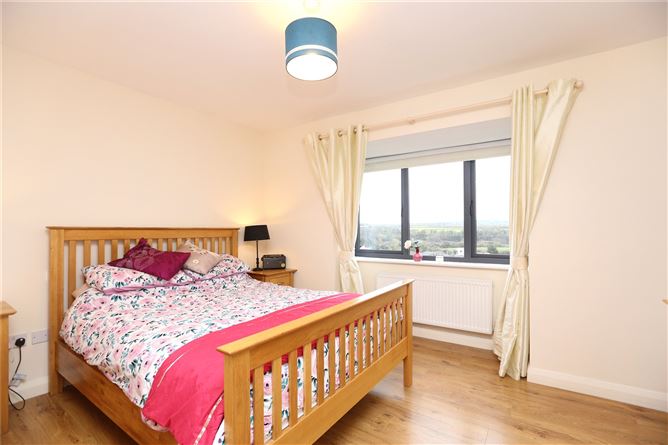 1 Tullybrook Place, Old Slane Road, Drogheda, Co. Louth