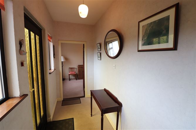 6 Priory Park, Clancy Strand, Ennis Road, Limerick