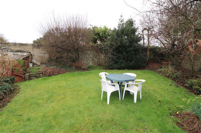 6 Priory Park, Clancy Strand, Ennis Road, Limerick