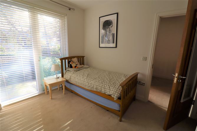180 Bloomfield Park, Donnybrook, Dublin 4