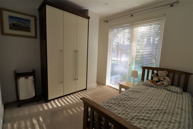180 Bloomfield Park, Donnybrook, Dublin 4