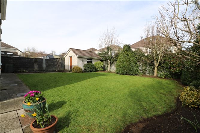 8 Glen Easton Avenue, Leixlip, Kildare