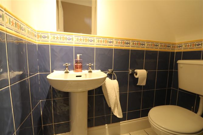 8 Glen Easton Avenue, Leixlip, Kildare